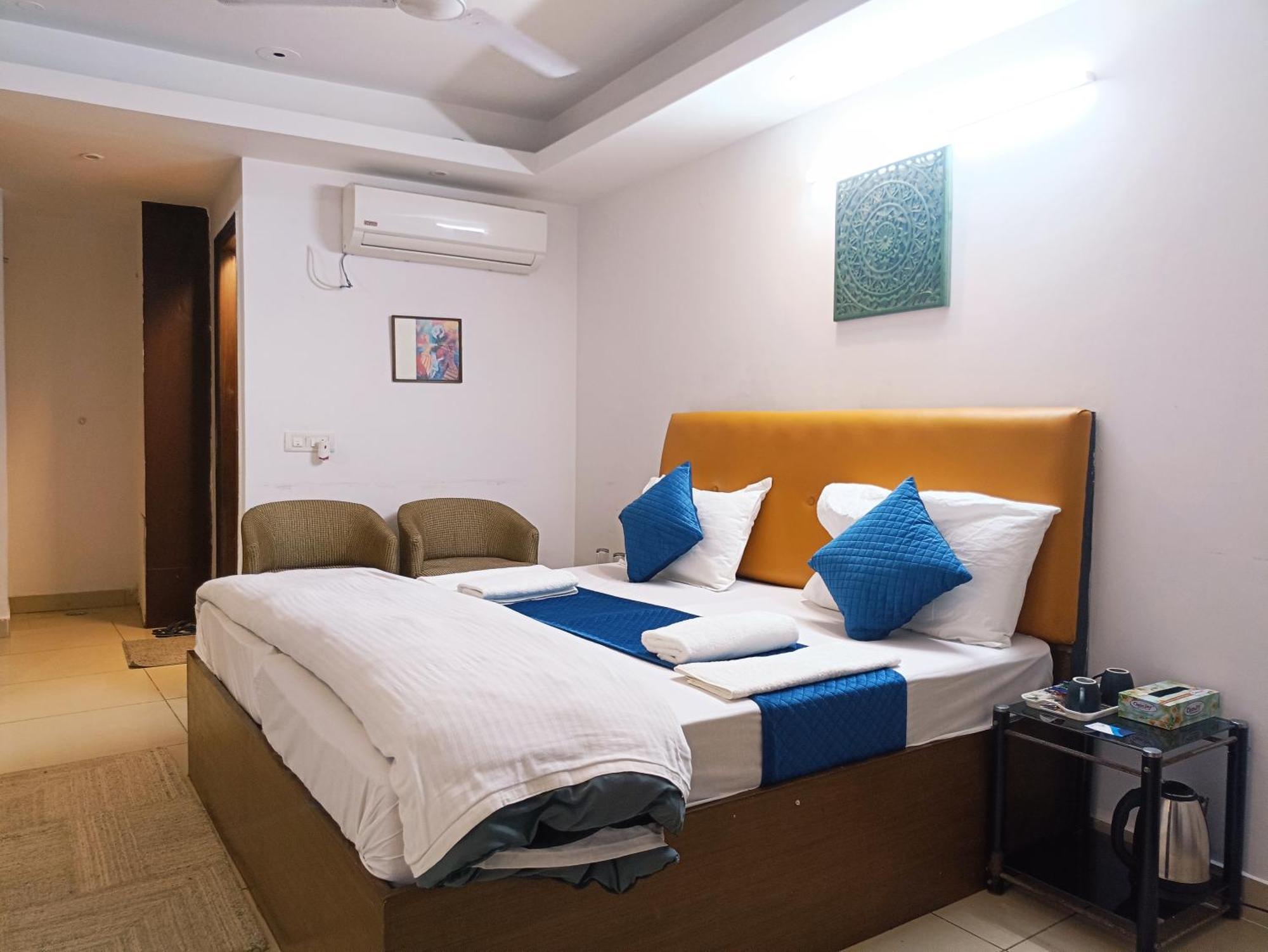 Hotel Blueberry Nueva Delhi Exterior foto